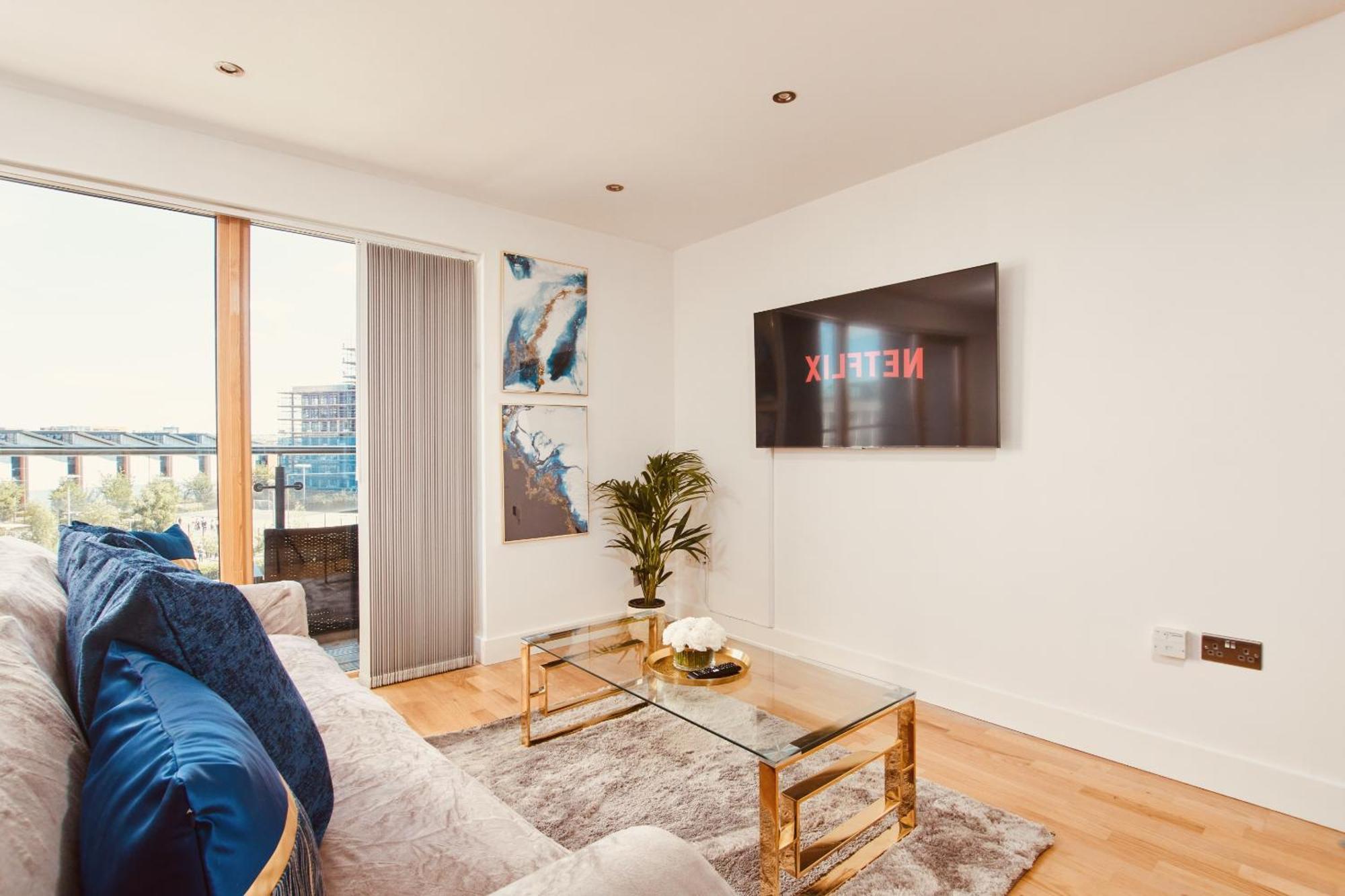 King Deluxe City Apt Large Space& Free Parking! No Balcony Leeds  Exteriör bild